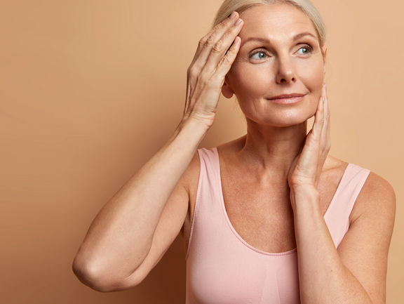 Menopausia y piel: cambios y cuidados específicos